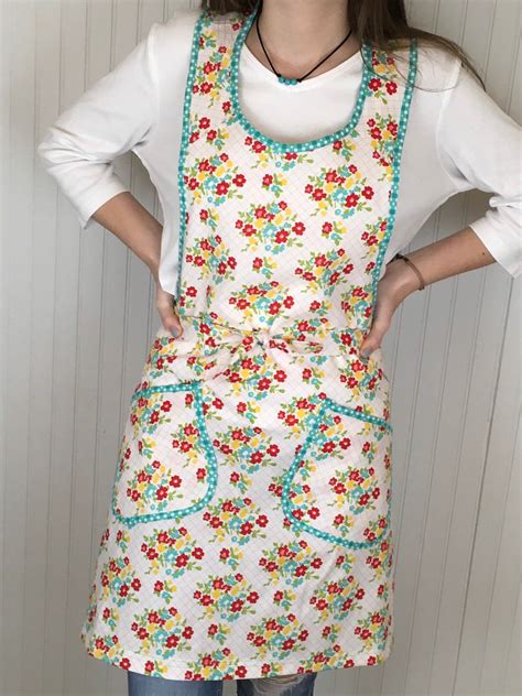 vintage apron designs